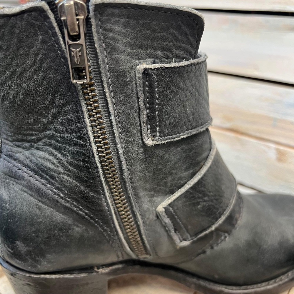 Frye Sabrina Engineer Moto Boots Black Leather Buckle USA Vintage 7M - Picture 5 of 11